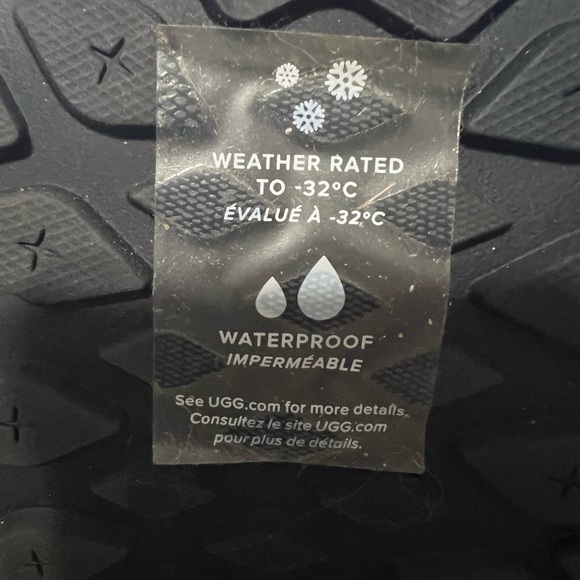 UGG Women's Adirondack Patent Boot-Size 10 - Picture 10 of 11